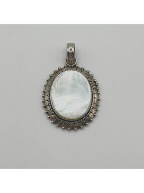 Vintage Sterling Silver & Mother Of Pearl Oval Pendant With Decorative Bezel Des